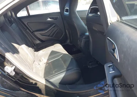 2018 Mercedes-Benz Cla 250 z USA, uszkodzony, nr VIN WDDSJ4EB5JN557830